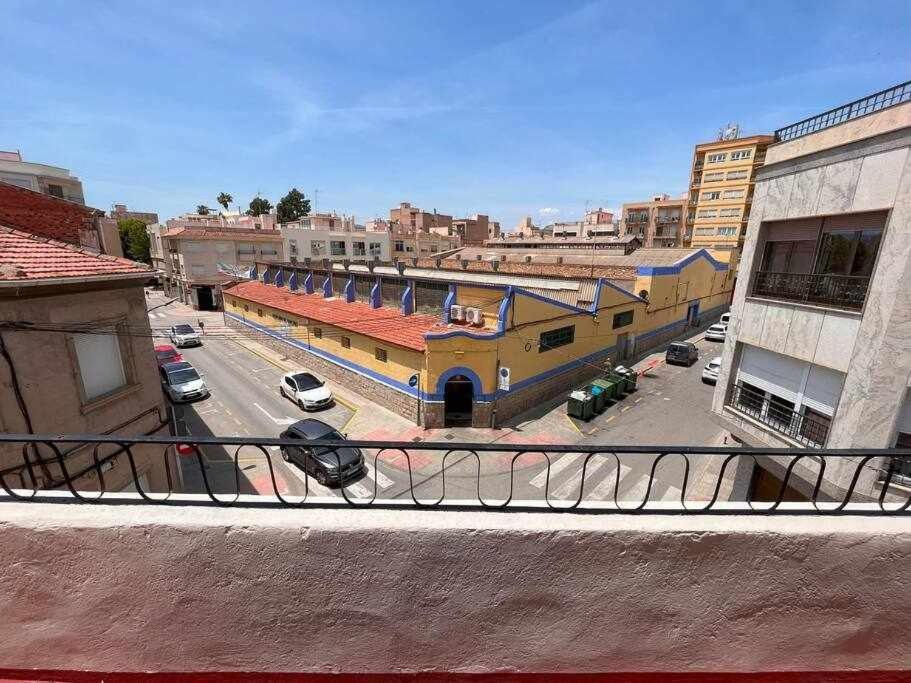 Novelda Centro Habitaciones Con Bano Privado Y Compartido , Cocina Y Terraza Quarto foto